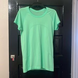 Swiftly Tech Short Sleeve Shirt 2.0
